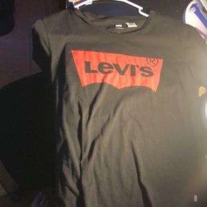 Levi’s short sleeved black shirt